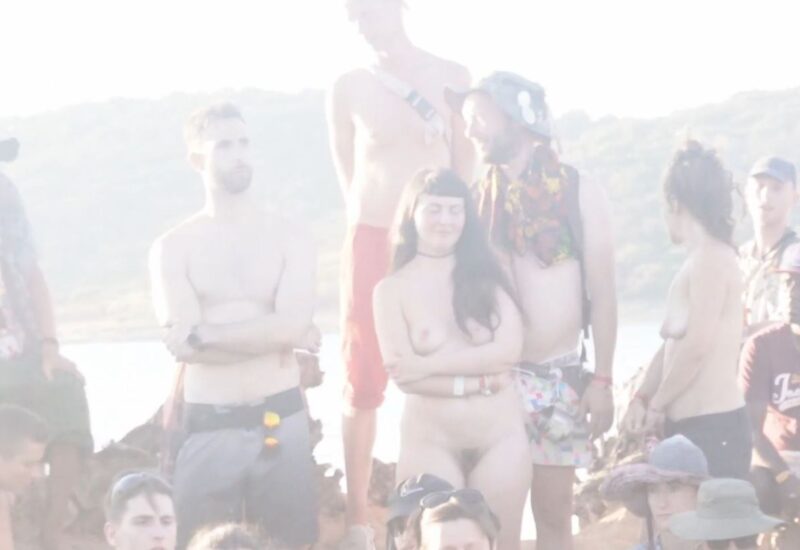 nip20-naked-at-drums-circle