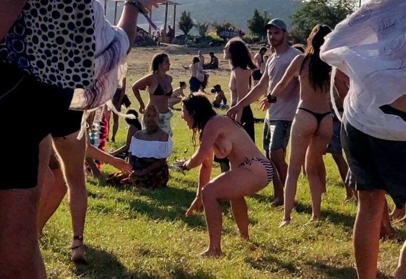 tp02-topless-girls-in drums-circle
